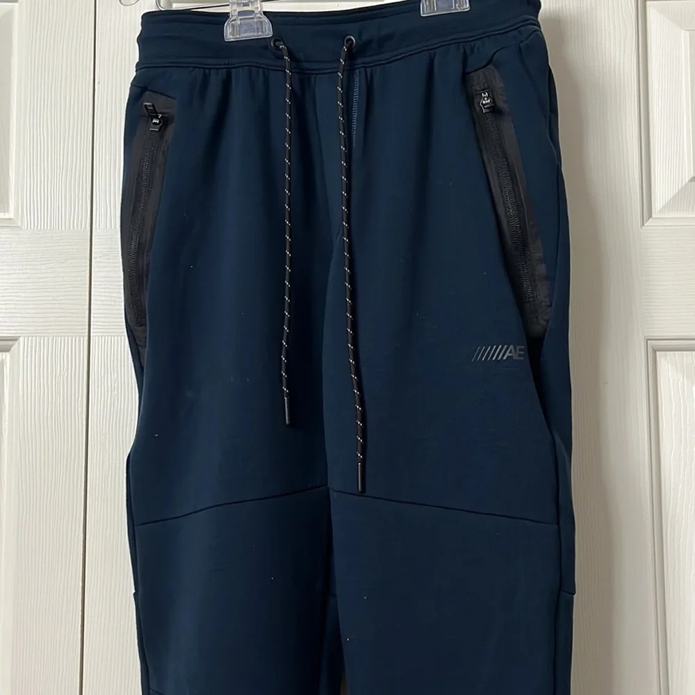 AE joggers - Picture 2 of 3